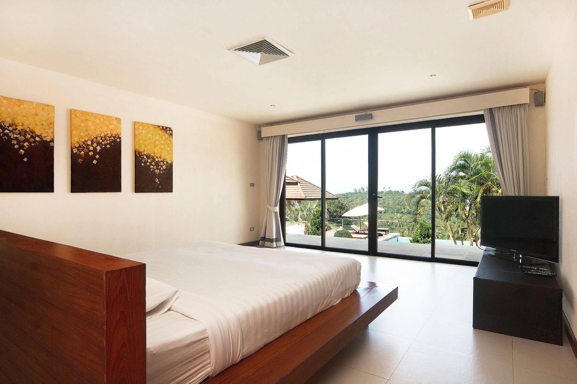 Baan Napoli Luxury Villa Бофут Екстериор снимка
